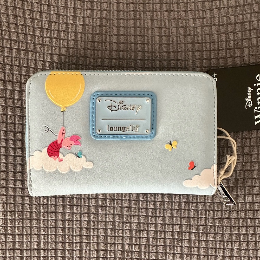 Loungefly Disney Winnie the Pooh Floating Heats Zip-Around Wallet
